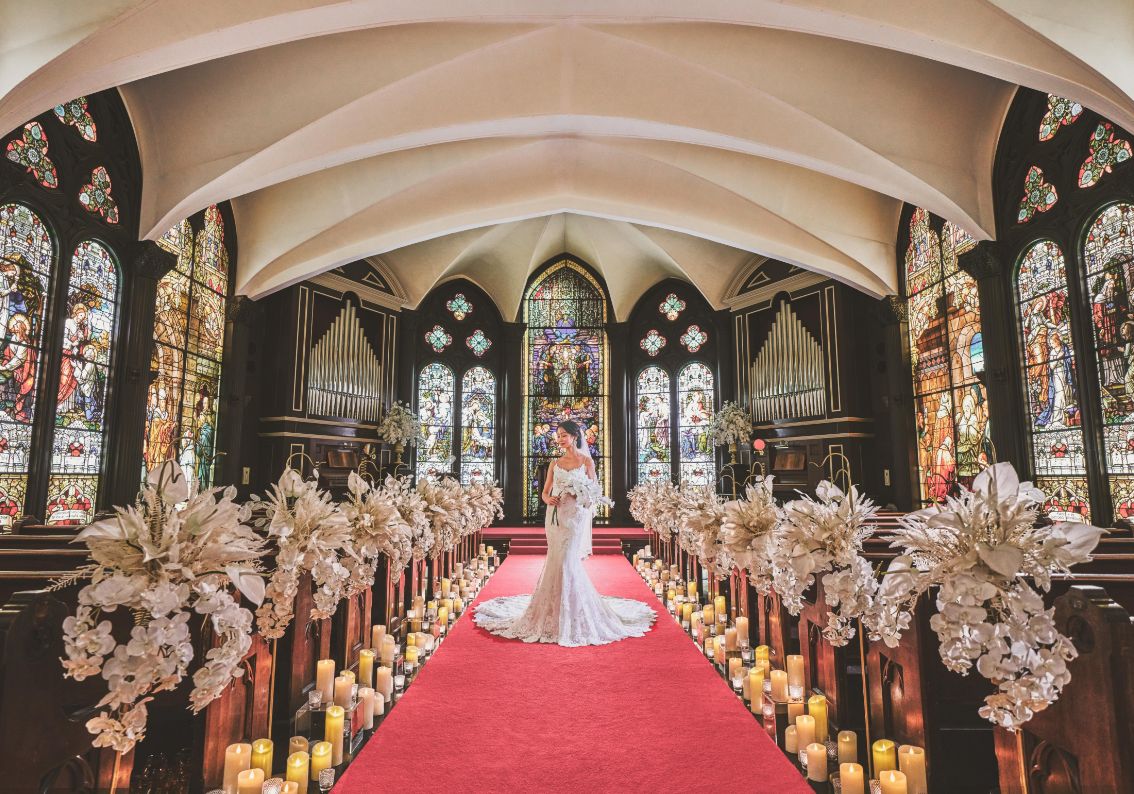 セント・ラファエロチャペル御堂筋